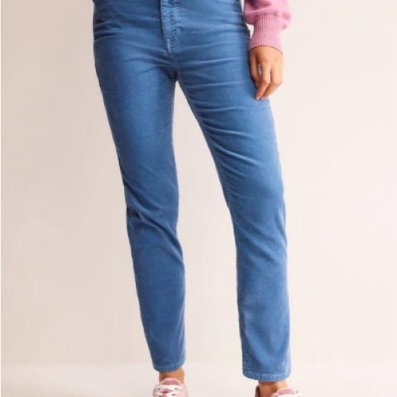 Boden Pants - NWT BODEN Corduroy Slim Straight Jeans in Women’s 10 Long